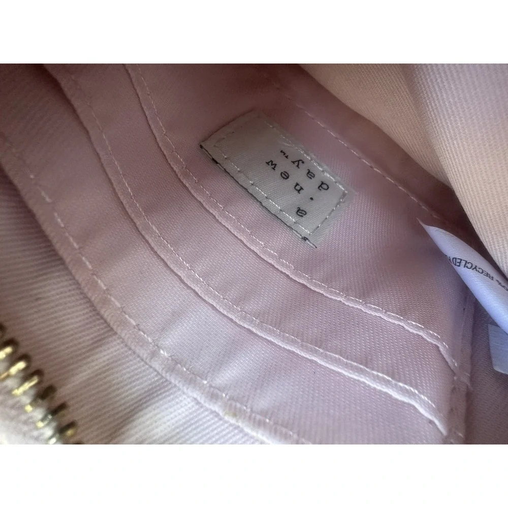 Light Pink & Gold Clutch by A New Day W/ Card Pockets & Wrist Strap 7